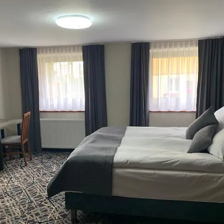 Zalesie * Ostrowo (Puck)